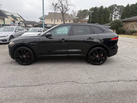 2017 Jaguar F-PACE S