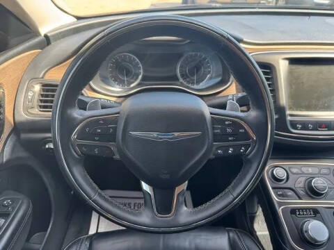 2015 Chrysler 200 C