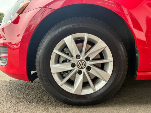 2015 Volkswagen Golf TSI S