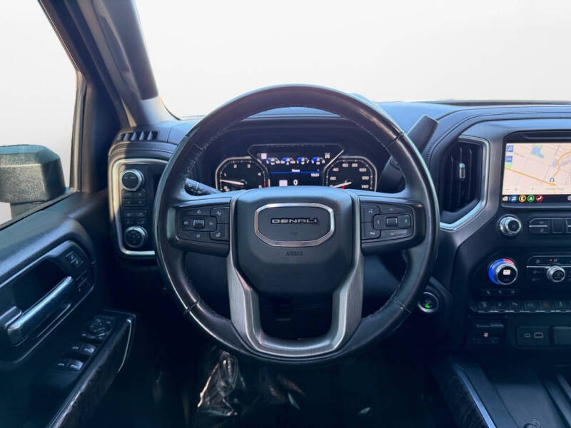 2023 GMC Sierra 3500HD Denali