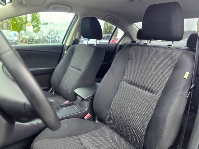 2012 Mazda MAZDA3 i Touring