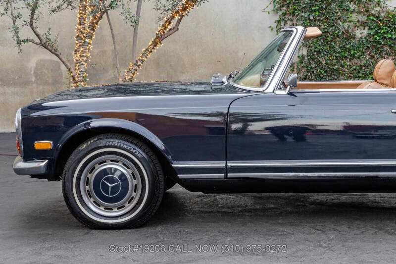 1970 Mercedes-Benz 280-Class