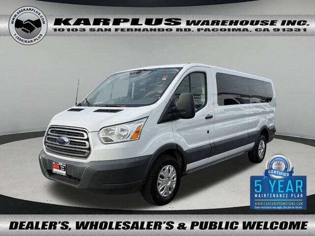 2017 Ford Transit Wagon XLT's photo