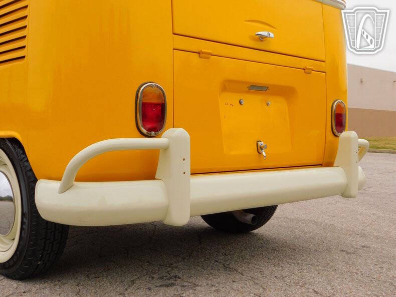 1975 Volkswagen Type 2