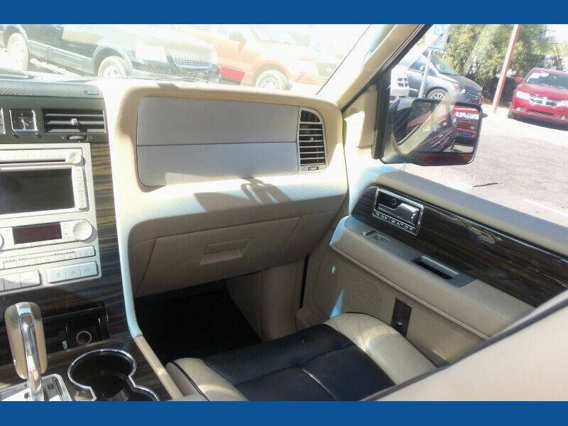 2008 Lincoln Navigator