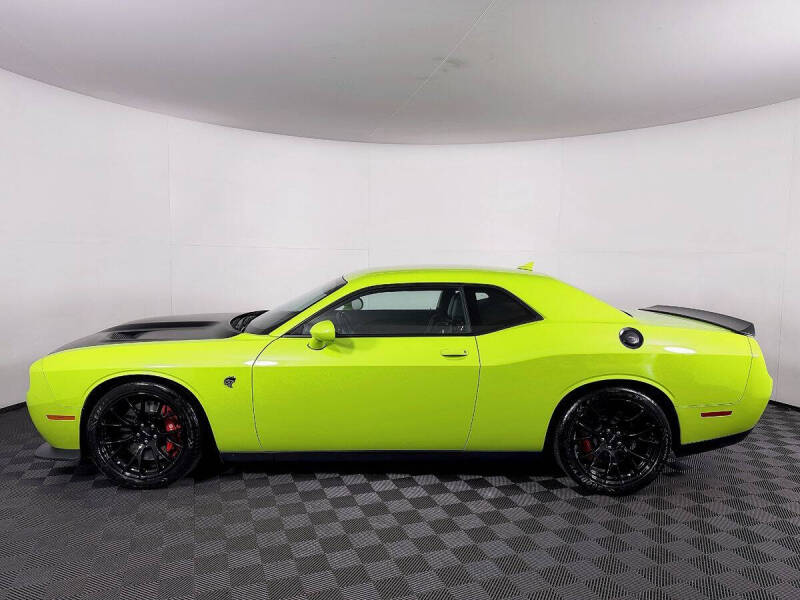 2015 Dodge Challenger SRT Hellcat