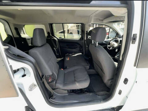 2017 Ford Transit Connect XLT