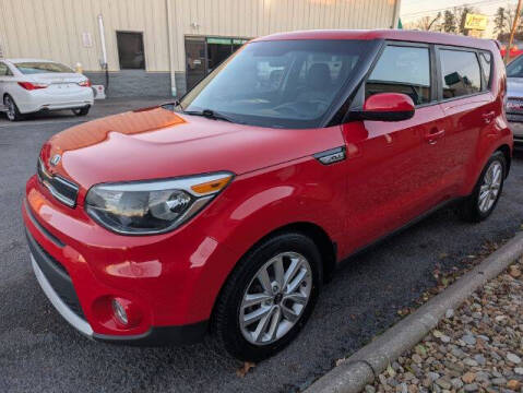 2018 Kia Soul +