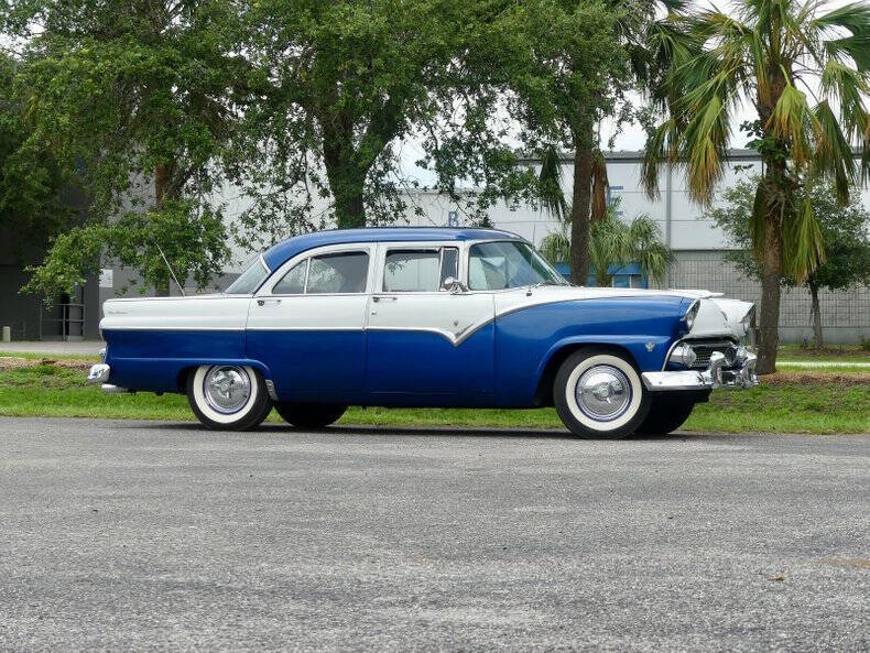 1955 Ford Fairlane