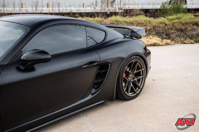 2017 Porsche 718 Cayman