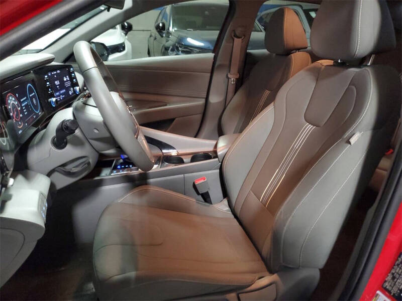 2022 Hyundai Elantra