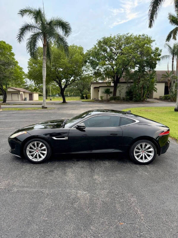 2017 Jaguar F-TYPE Premium