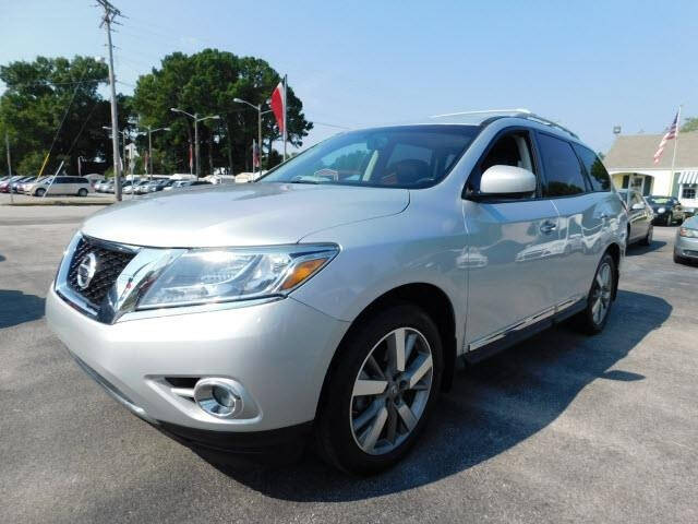 2013 Nissan Pathfinder Platinum