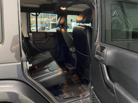 2017 Jeep Wrangler Unlimited Smoky Mountain