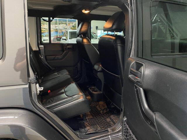 2017 Jeep Wrangler Unlimited Smoky Mountain