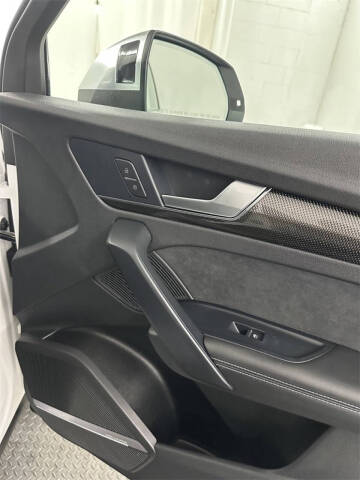 2022 Audi SQ5 Sportback 3.0T quattro Premium Plus