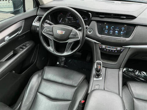 2019 Cadillac XT5 Premium Luxury