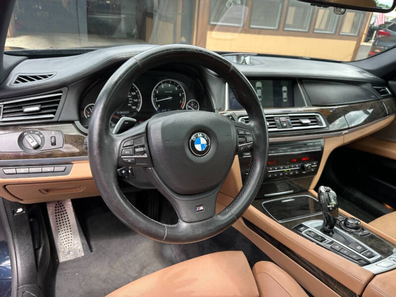 2013 BMW 7 Series