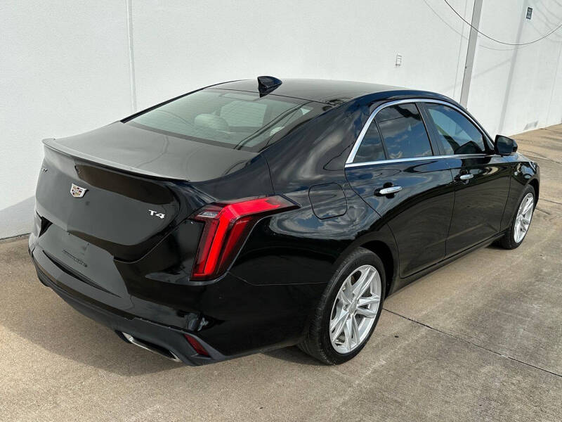 2021 Cadillac CT4 Luxury