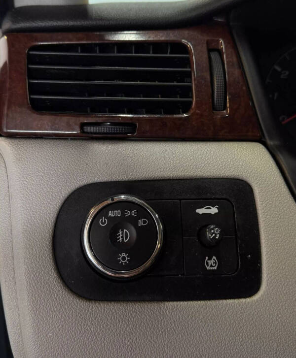 2011 Chevrolet Impala LTZ