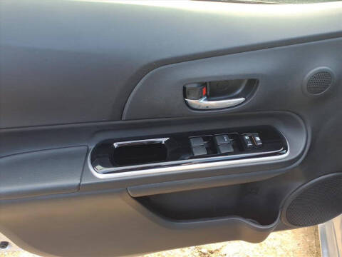 2015 Toyota Prius c Two