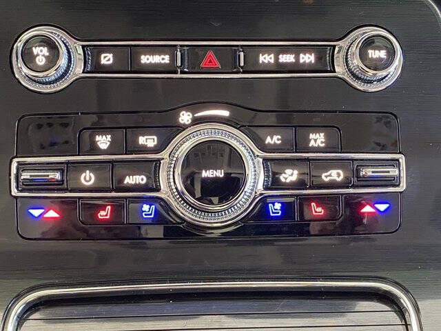 2022 Lincoln Nautilus Black Label