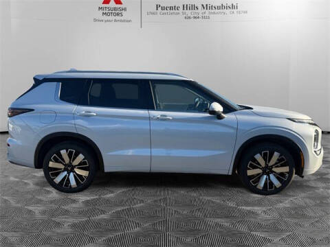 2026 Mitsubishi Outlander SEL