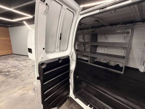 2021 Chevrolet Express 2500