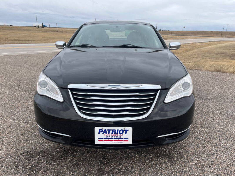 2011 Chrysler 200 Limited