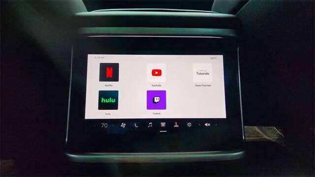 2023 Tesla Model S Plaid