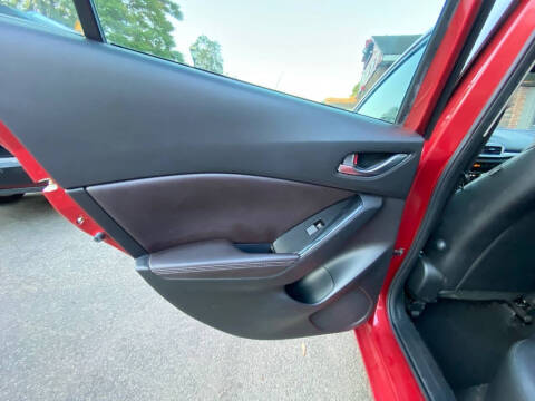 2017 Mazda MAZDA3 Touring