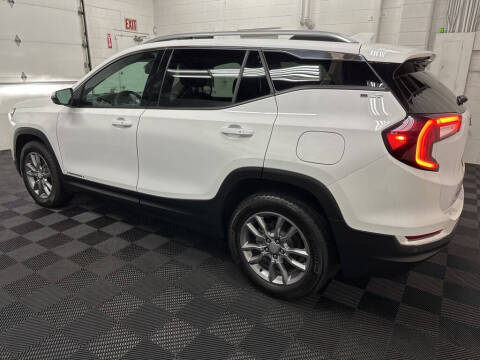 2022 GMC Terrain SLT