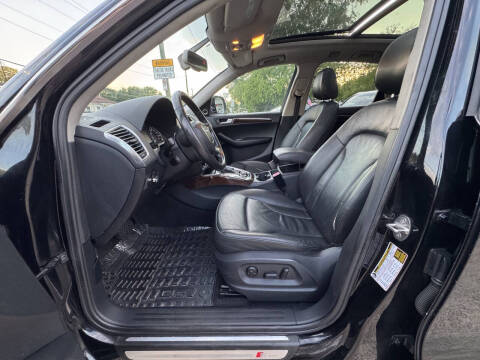 2011 Audi Q5 3.2 quattro Premium Plus