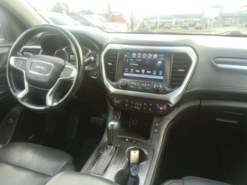 2019 GMC Acadia SLT-1