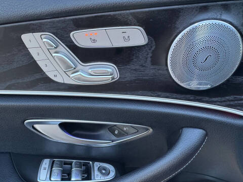 2019 Mercedes-Benz E-Class E 300