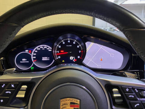 2018 Porsche Panamera