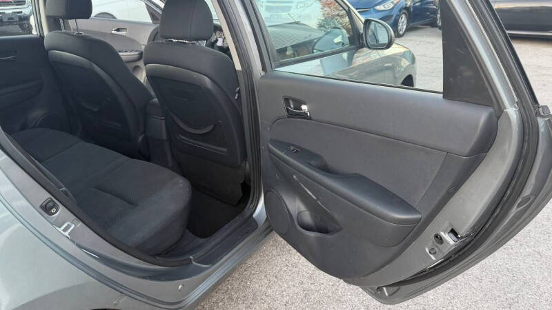 2010 Hyundai Elantra Touring GLS