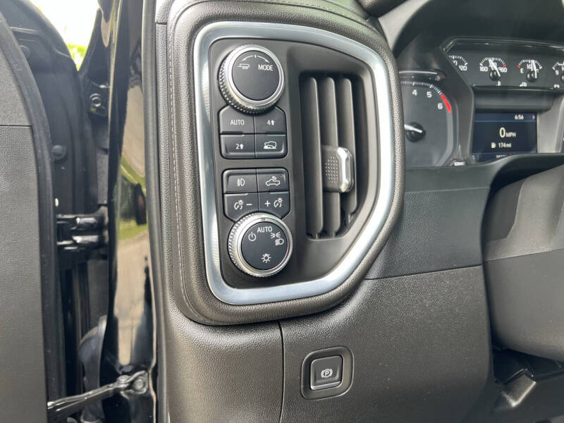 2022 GMC Sierra 1500 Limited Elevation Standard