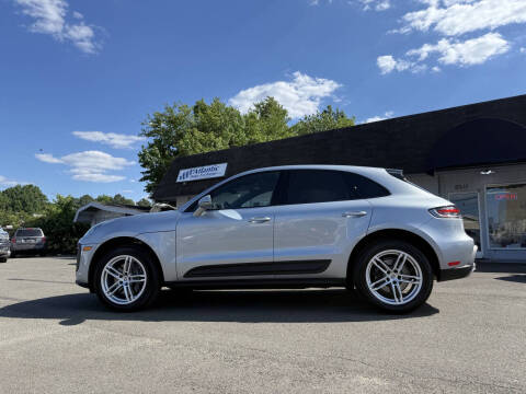 2022 Porsche Macan