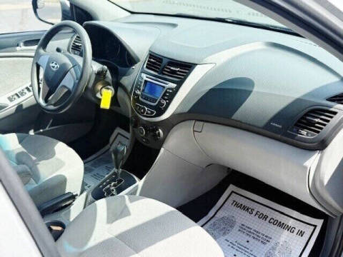 2014 Hyundai Accent GLS