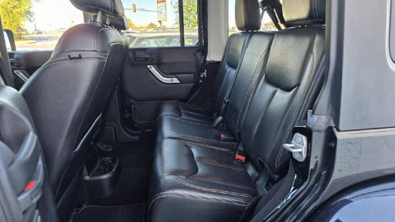 2015 Jeep Wrangler Unlimited Sahara