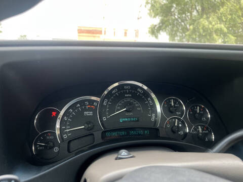 2005 Cadillac Escalade