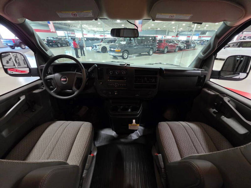 2026 GMC Savana 3500