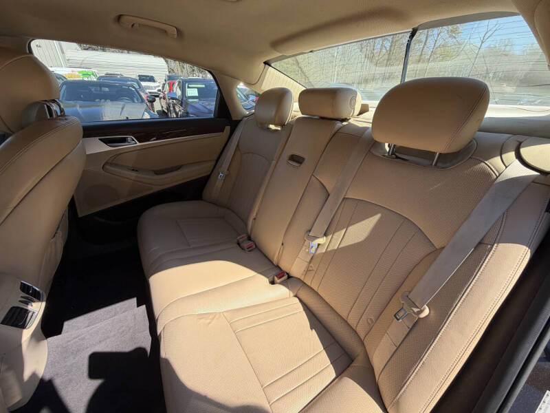 2017 Genesis G80 3.8