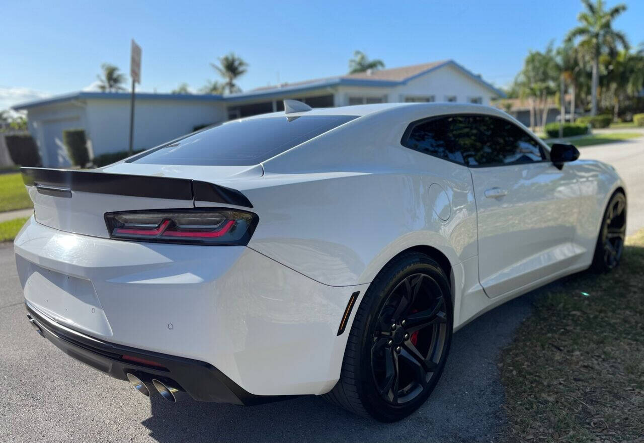 2018 Chevrolet Camaro  - $27,300