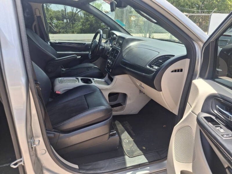 2020 Dodge Grand Caravan SXT