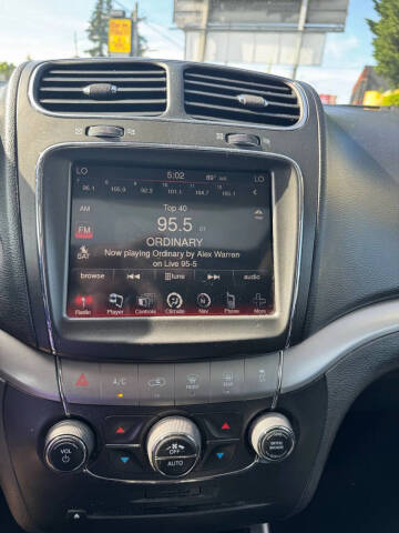 2018 Dodge Journey Crossroad