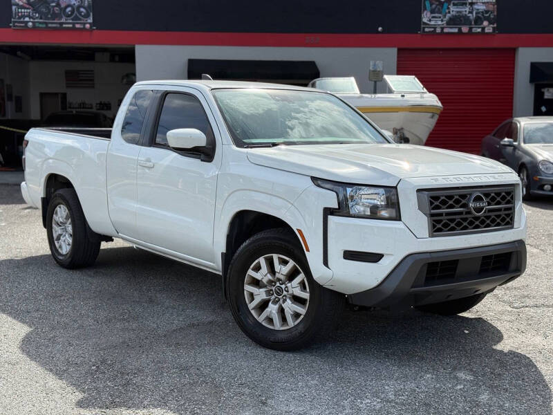 2022 Nissan Frontier SV