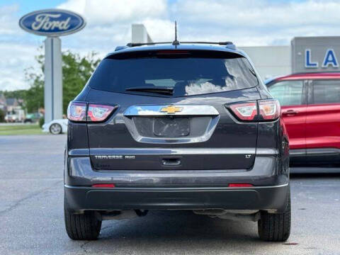 2017 Chevrolet Traverse LT