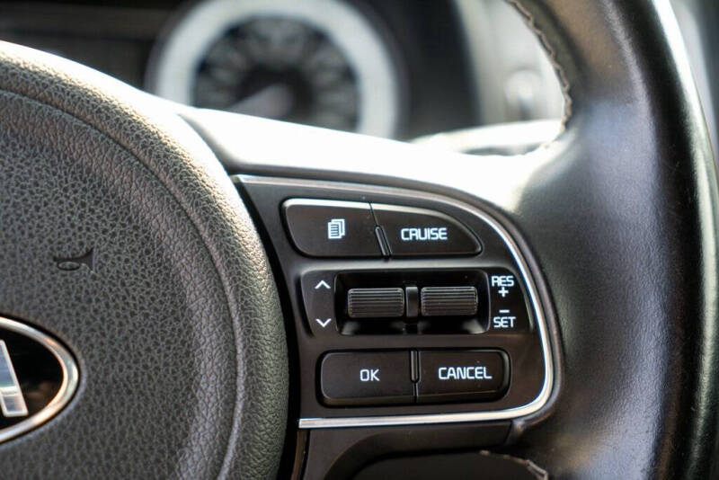 2019 Kia Niro S Touring